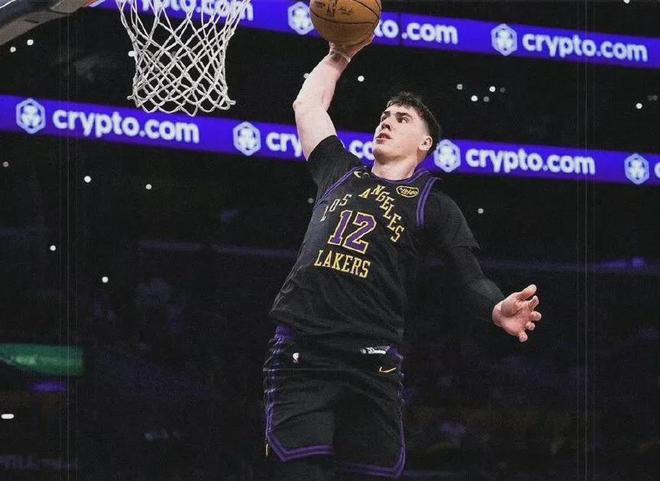 湖人击败骑士稳固西部第三地位